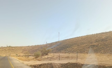 تمهيدا للاستيلاء عليها: مستوطنون يسيجون أراضي بمساحة 1200 دونم في الأغوار الشمالية
