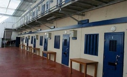 "الدفاع عن الأسرى": قرار كاتس بشأن الأسرى هو الأكثر دموية بحقهم