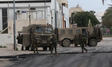 مستوطنون يهاجمون قرية برقا شرق رام الله